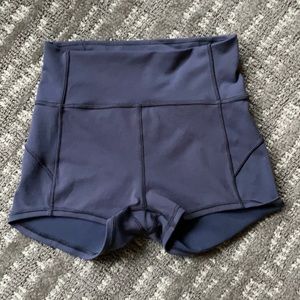 Lululemon spandex shorts!